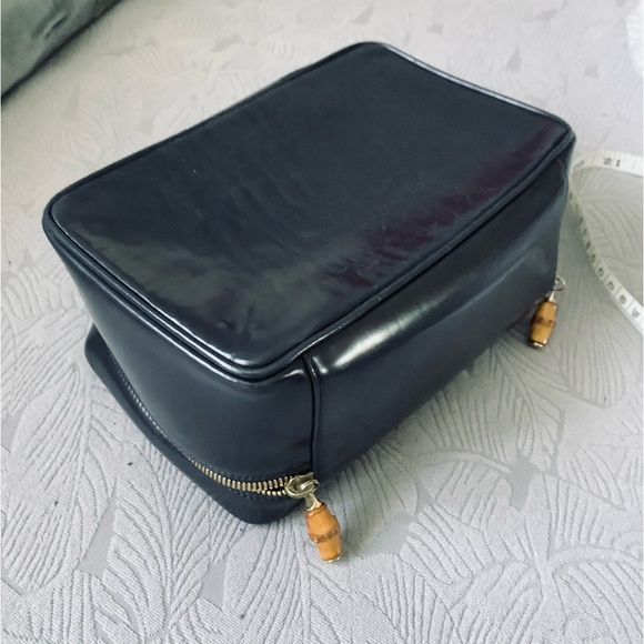 Authentic GUCCI vanity bag 🌷🌷 - Picture 2 of 16